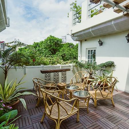 The Corner Courtyard Hotel Calcutta Eksteriør billede