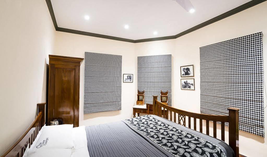 The Corner Courtyard Hotel Calcutta Eksteriør billede